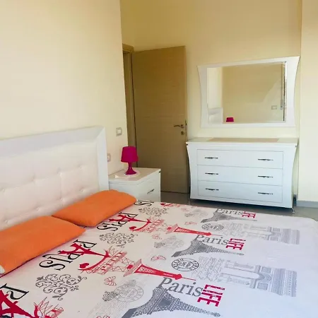 Remzi Apartament アパート *