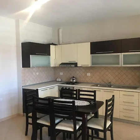 Remzi Apartament Vlorë