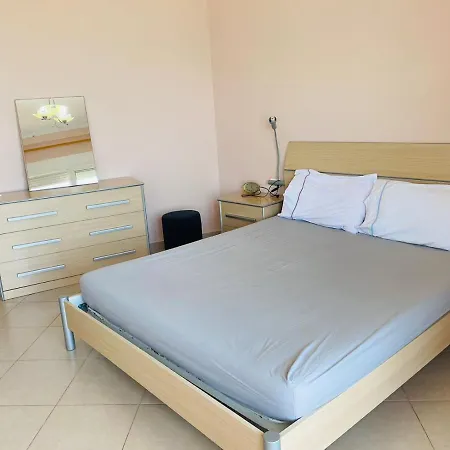 Apartment Remzi Apartament *