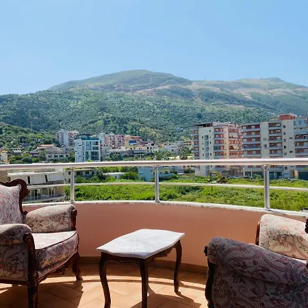 Apartment Remzi Apartament *